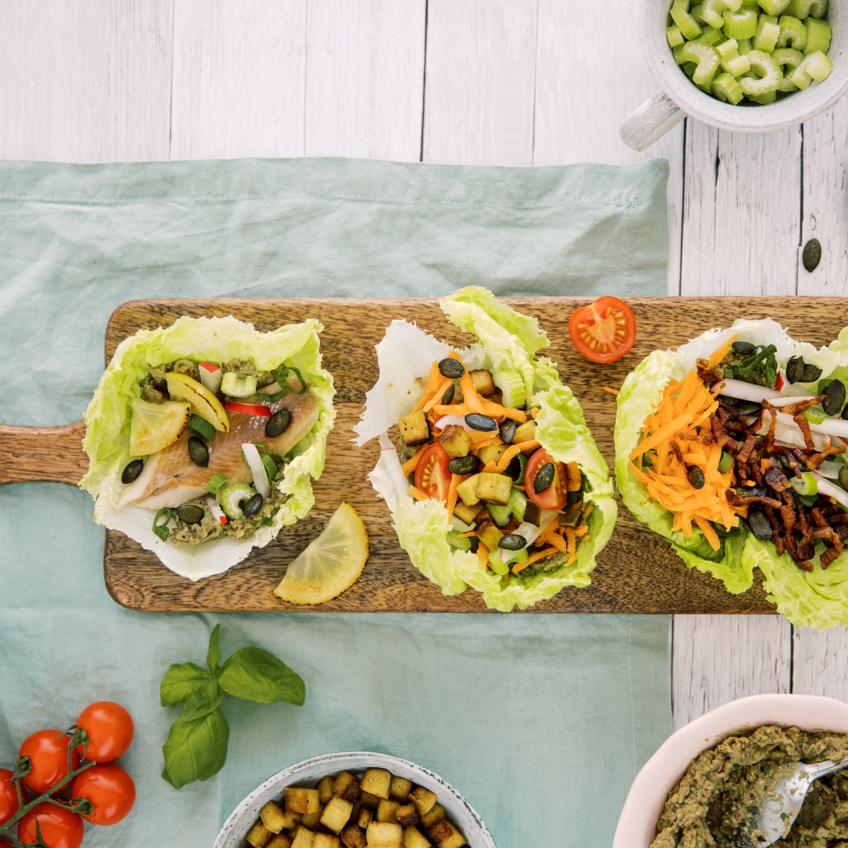 Salatwraps mit Käferbohnenpaste – für eine kunterbunte Partyrunde